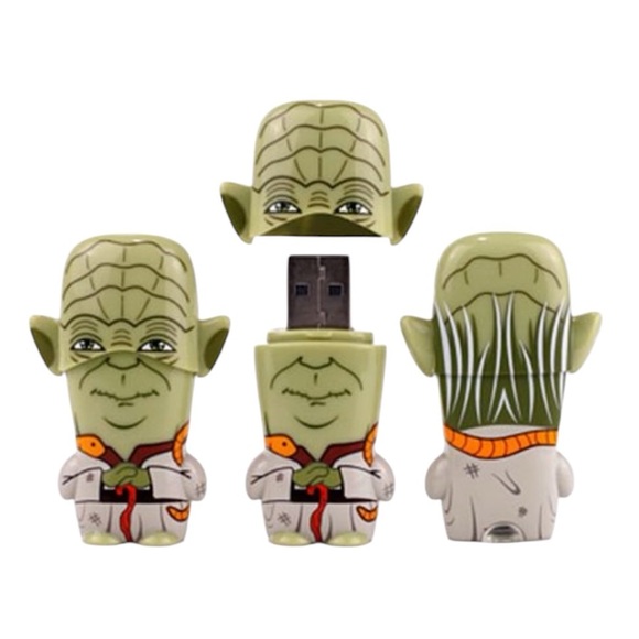 New Limited Edition Mimoco Star Wars Mimobot 1GB USB Flash Drive - Picture 4 of 4